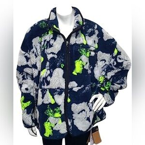 The North Face Plus Extreme Pile Jacket Size 2X New Green Blue Gray
